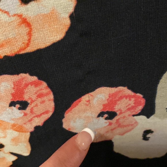 CAbi #971 Poppy blouse, medium - Picture 6 of 7